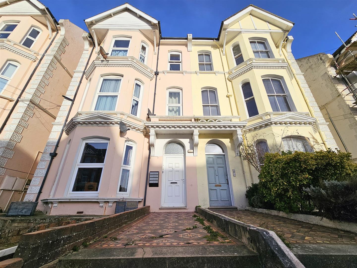 Properties For Sale/ Rent Hastings, Bexhill, Eastbourne